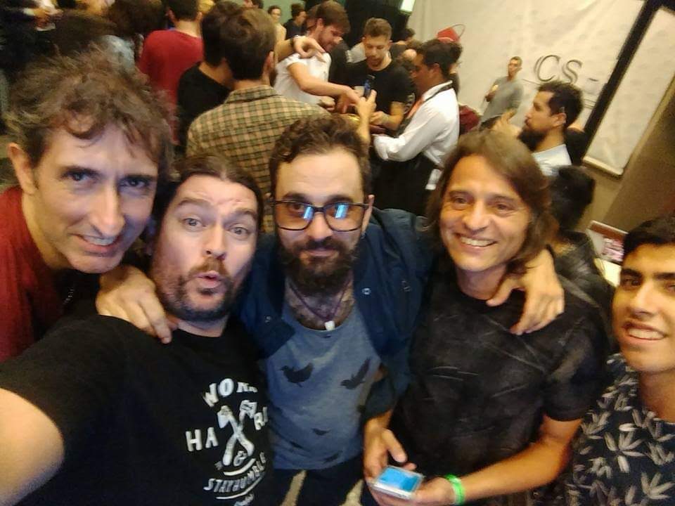 LIVERBIRD en gira